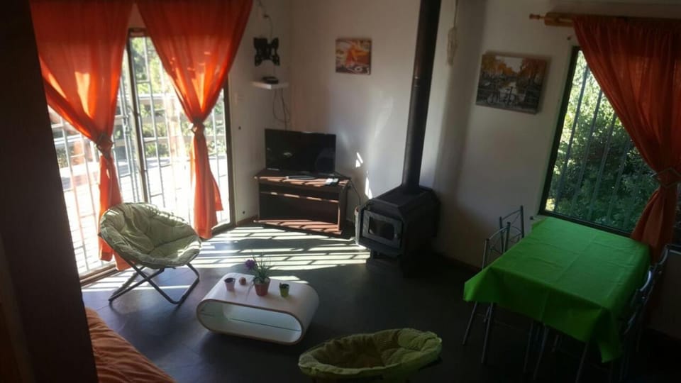 El Bucanero House in Valparaíso Region
