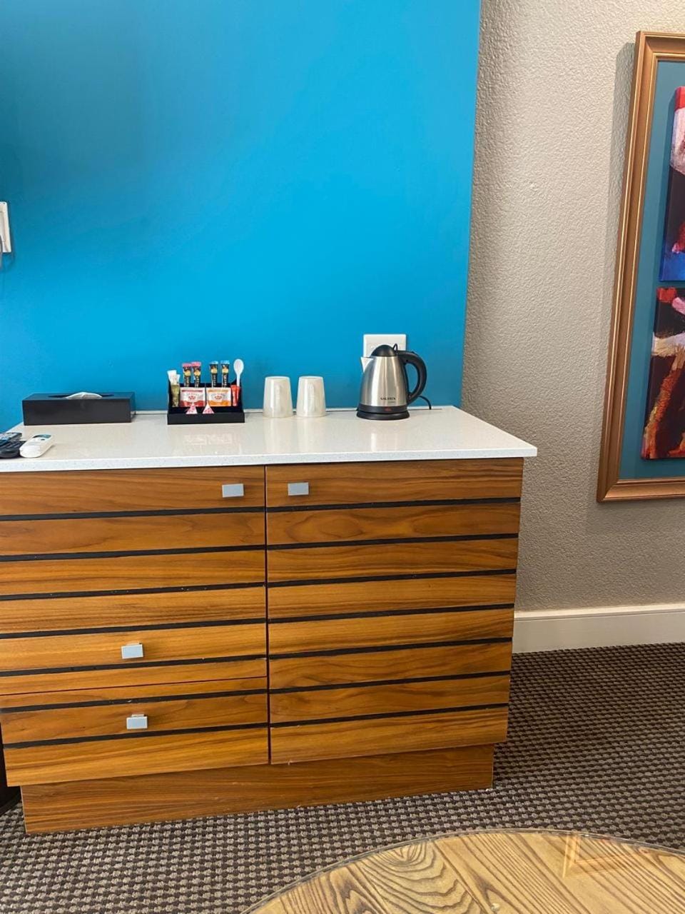 Coffee/tea facilities