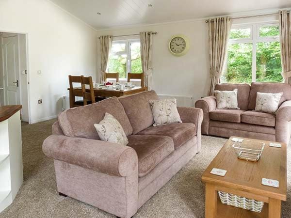 Chaffinch Lodge House in West Devon District