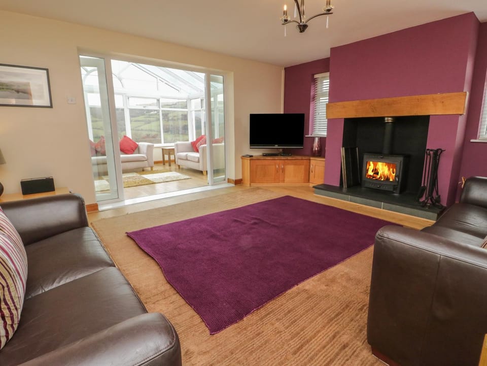 Bryn Derw Holiday Cottage House in Afon Hiraethlyn
