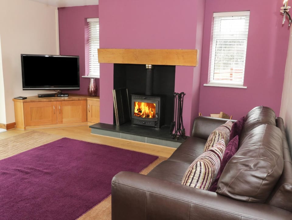 Bryn Derw Holiday Cottage House in Afon Hiraethlyn