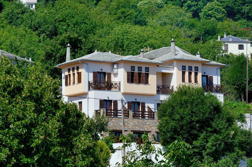 Property building, Day