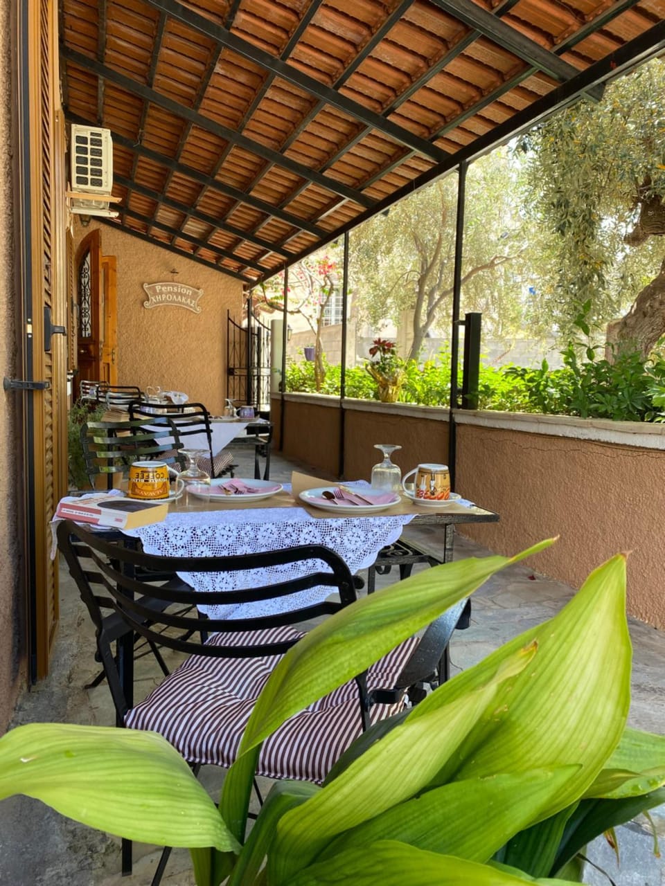 Property building, Patio, Spring, Day, Garden, Seating area
