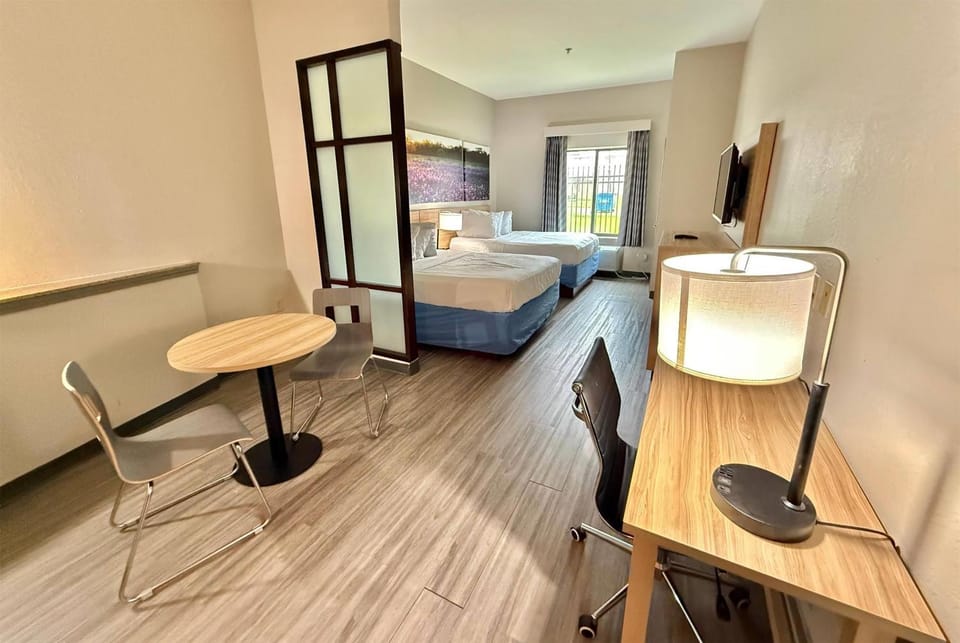 Photo of the whole room