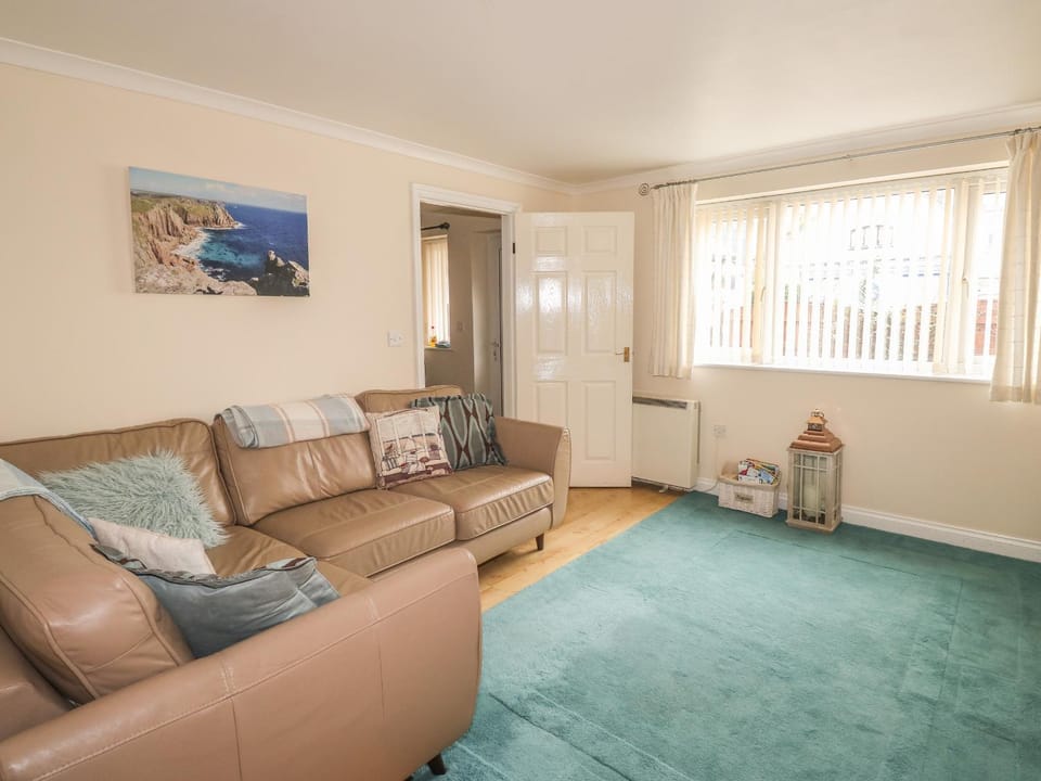 Kingfisher House House in Tintagel