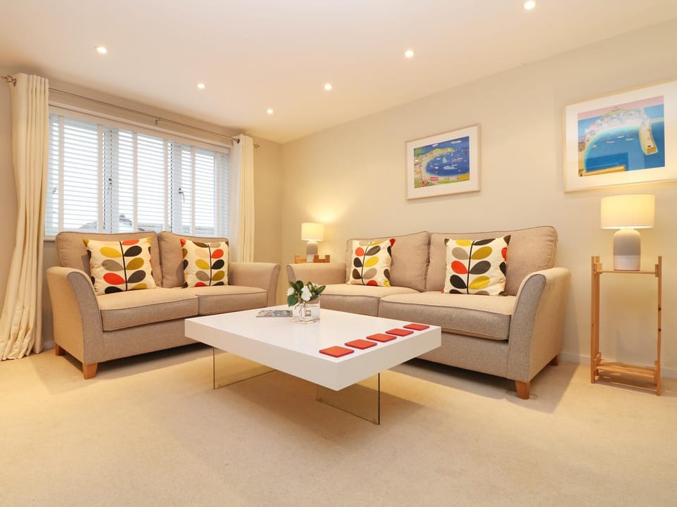 Chy Kerris, Carbis Bay House in England
