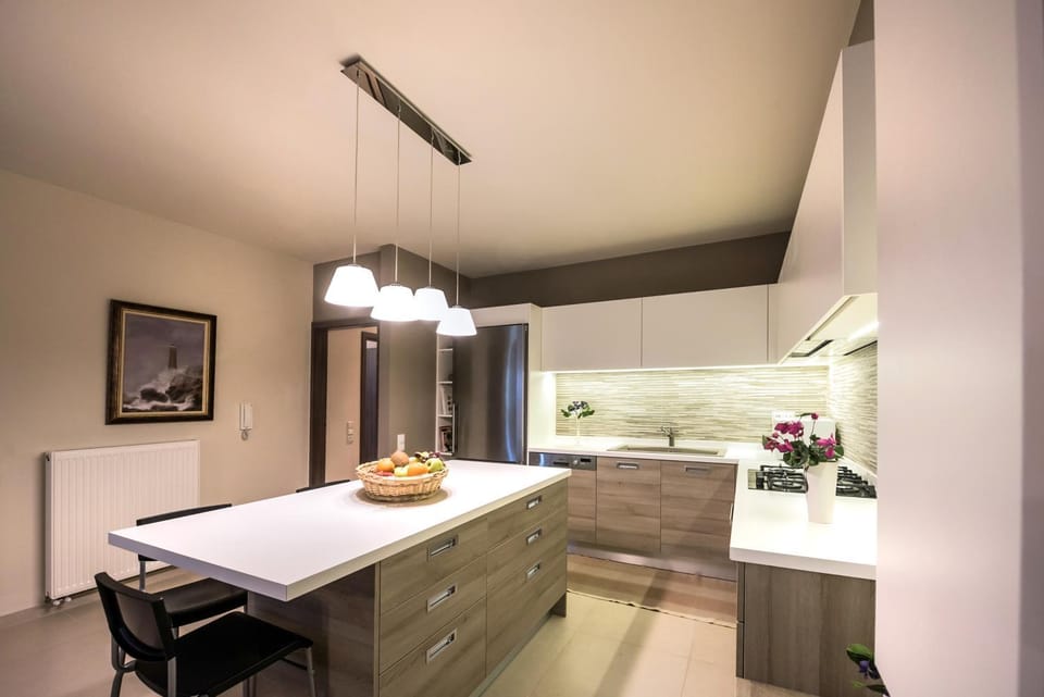 Kitchen or kitchenette, Living room, Dining area