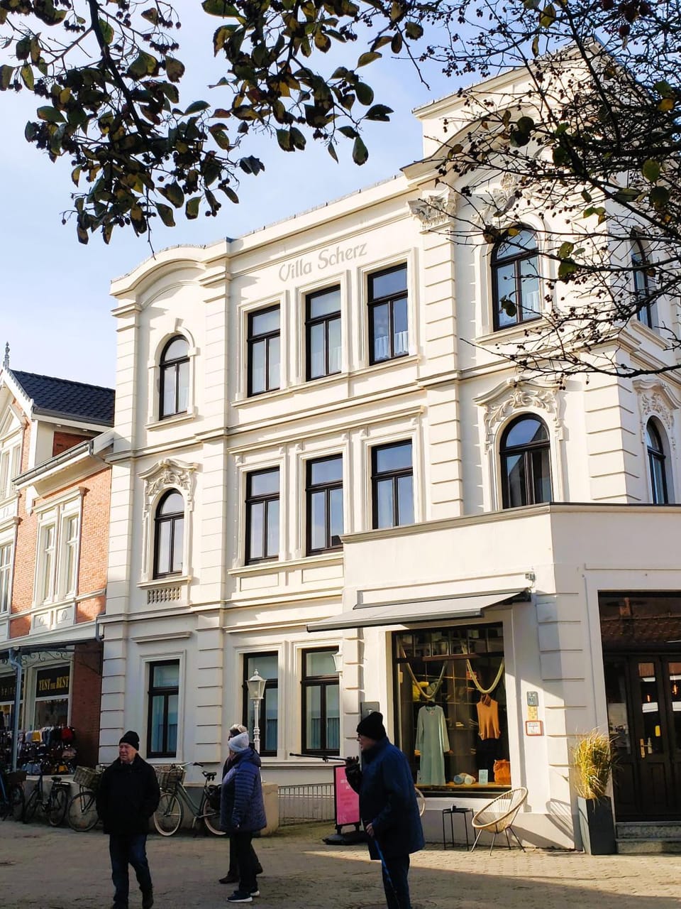 Villa Scherz - stilvoll, zentral, ruhig, EG Apartment in Borkum