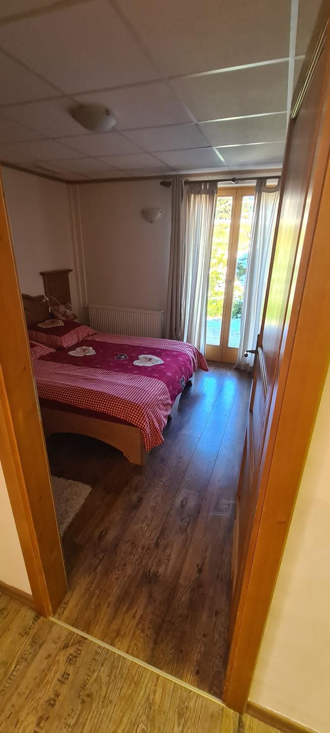 Bedroom, Garden view, Garden view