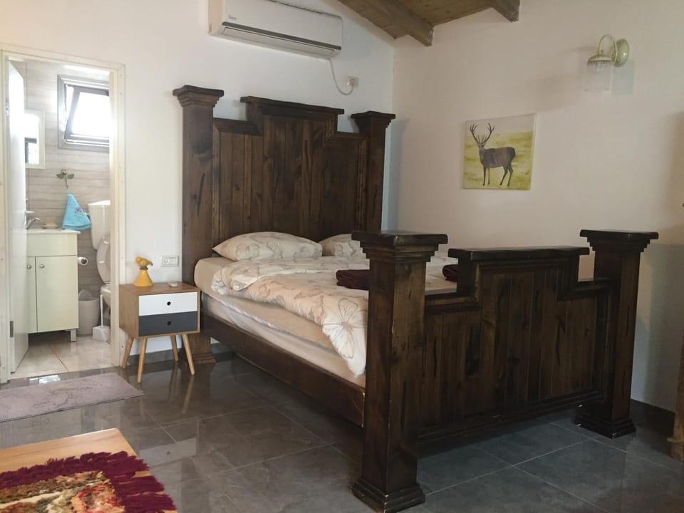 Hilltop Haven Chalet in North District