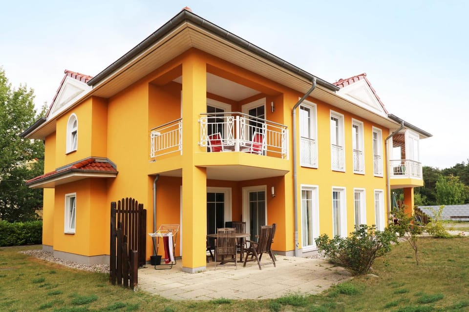Property building, Balcony/Terrace
