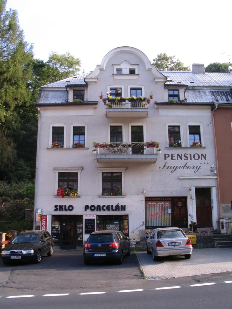 Property building, Facade/entrance
