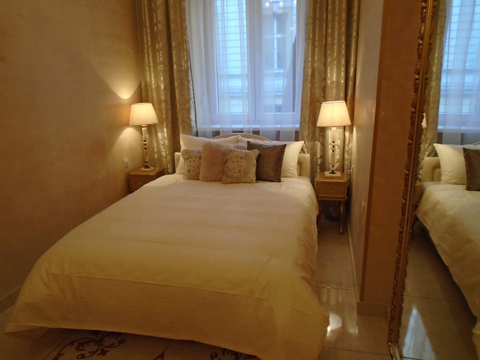 Apartment Bourgeois Apartment in Belgrade