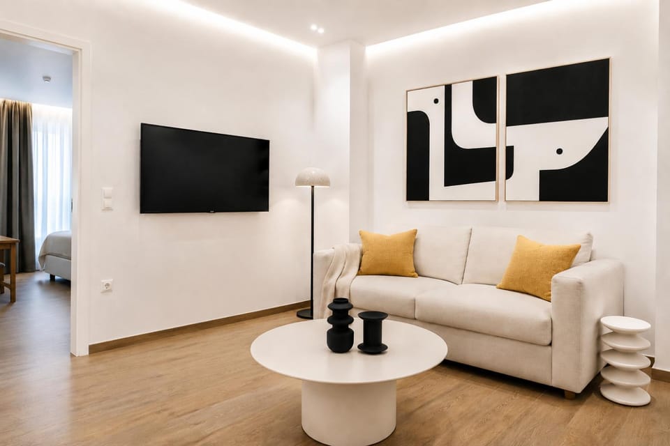 Liberty's Canvas Elegant Plaka Retreat Apartment in Plaka
