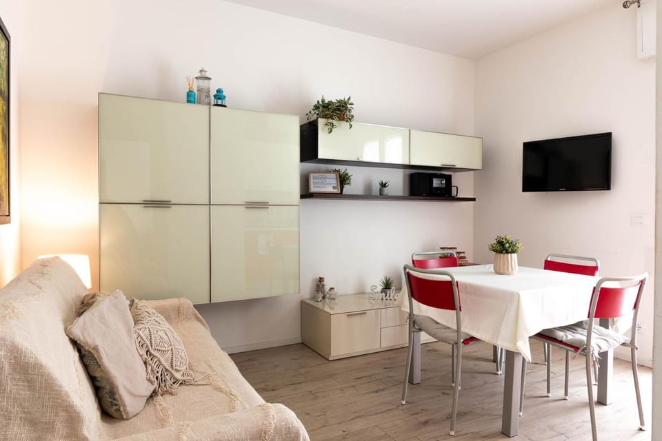 Sea view apartment with swimming pool Apartment in Lido di Jesolo