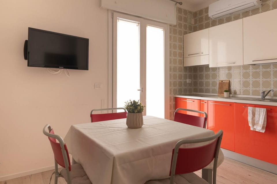 Sea view apartment with swimming pool Apartment in Lido di Jesolo