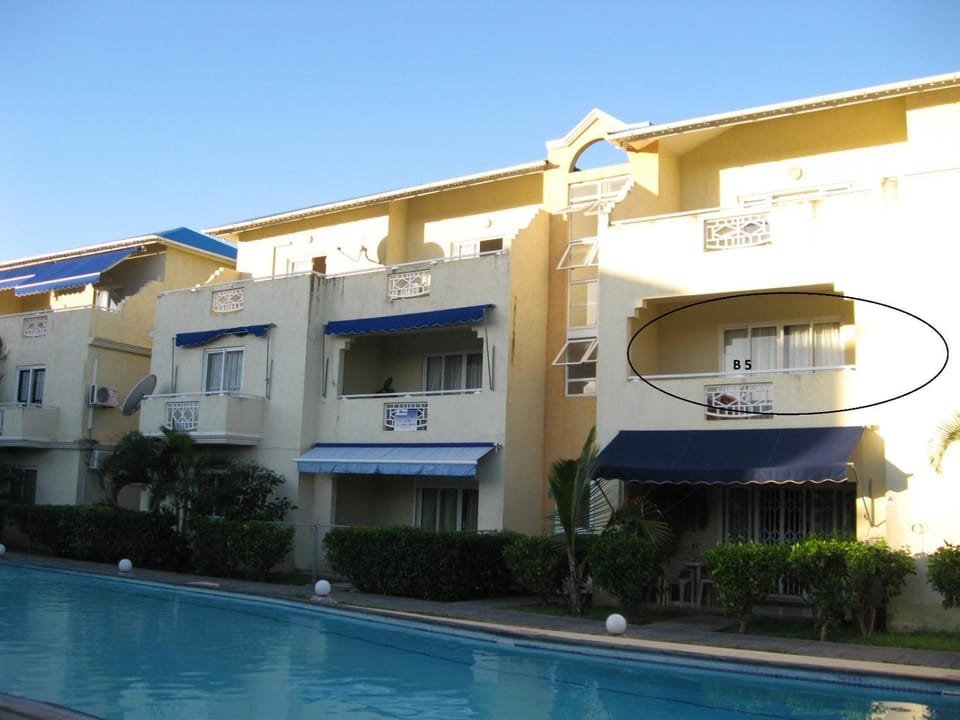 Grenadier A Apartment in Flic en Flac