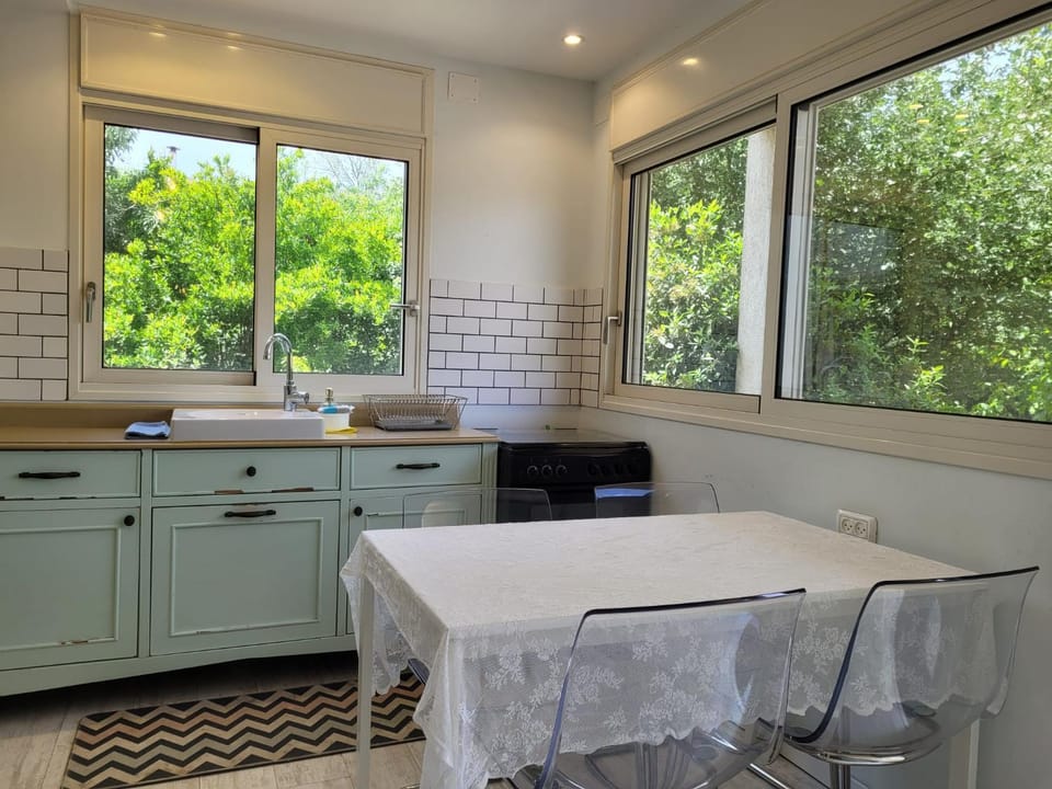 מקום בצפון הגולן - A place in the northern Golan Heights Nature lodge in North District