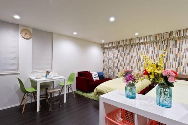 House In Azabu Apartment in Kanagawa Prefecture