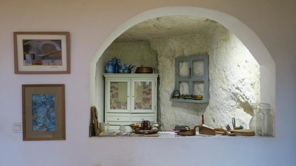 La cave de l'éperon troglodyte Bed and Breakfast in Centre-Val de Loire