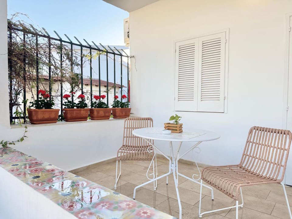 Patio, Balcony/Terrace