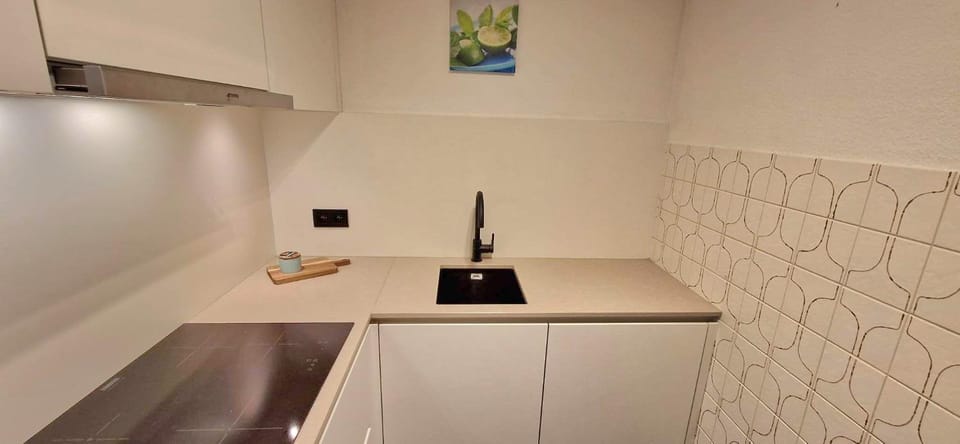 Modern appartement met frontaal zeezicht en privé parking Apartment in Knokke-Heist