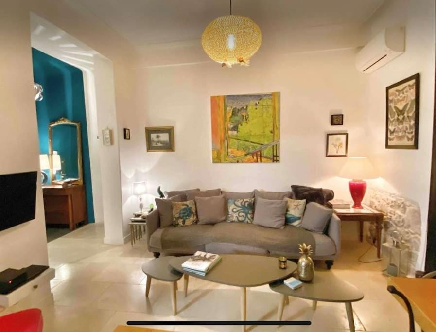 Homelivia, Luxueux Appartement avec Jardin privé Apartment in Nice