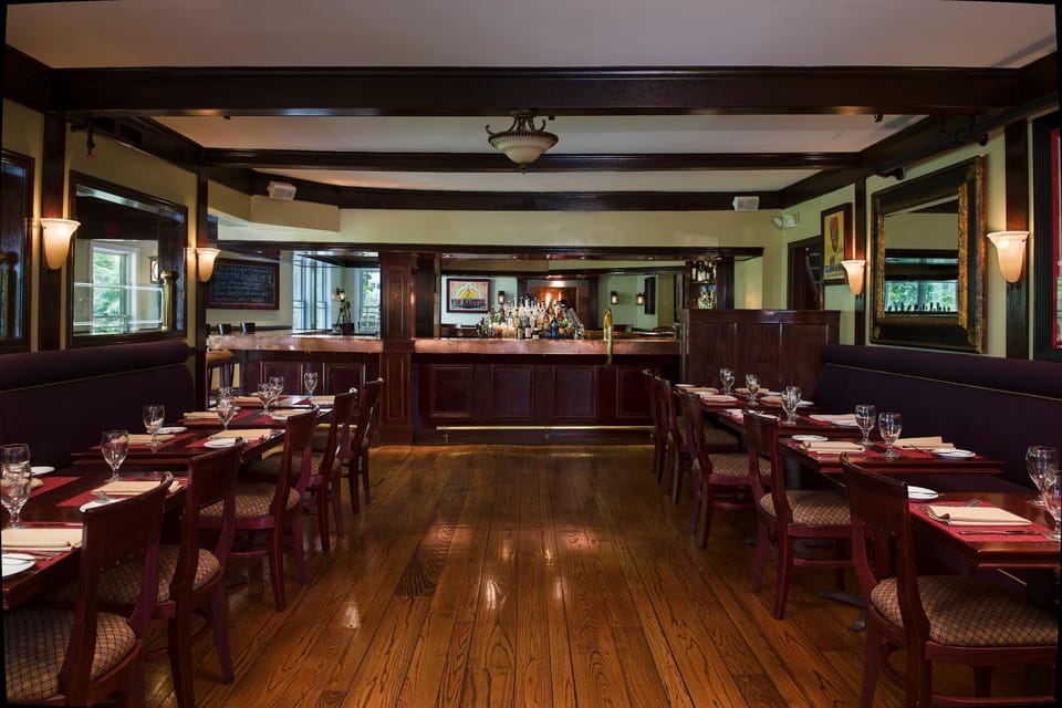 Restaurant/places to eat, Restaurant/places to eat