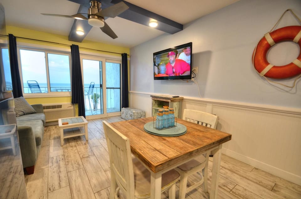 Emerald Villa Apartment in Panama City Beach