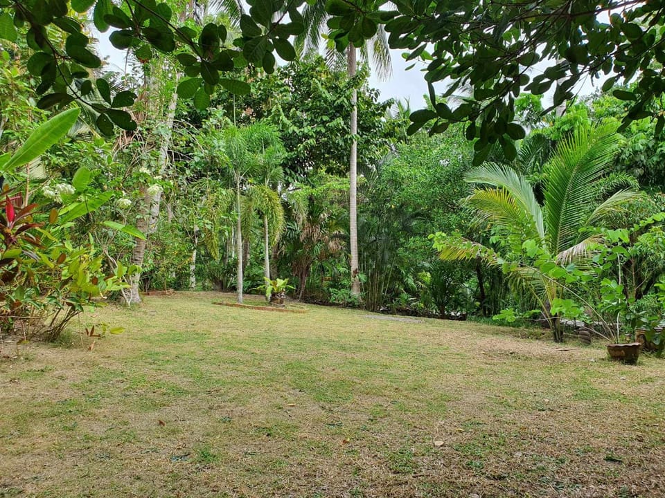 Niniari House House in Ko Pha-ngan Sub-district