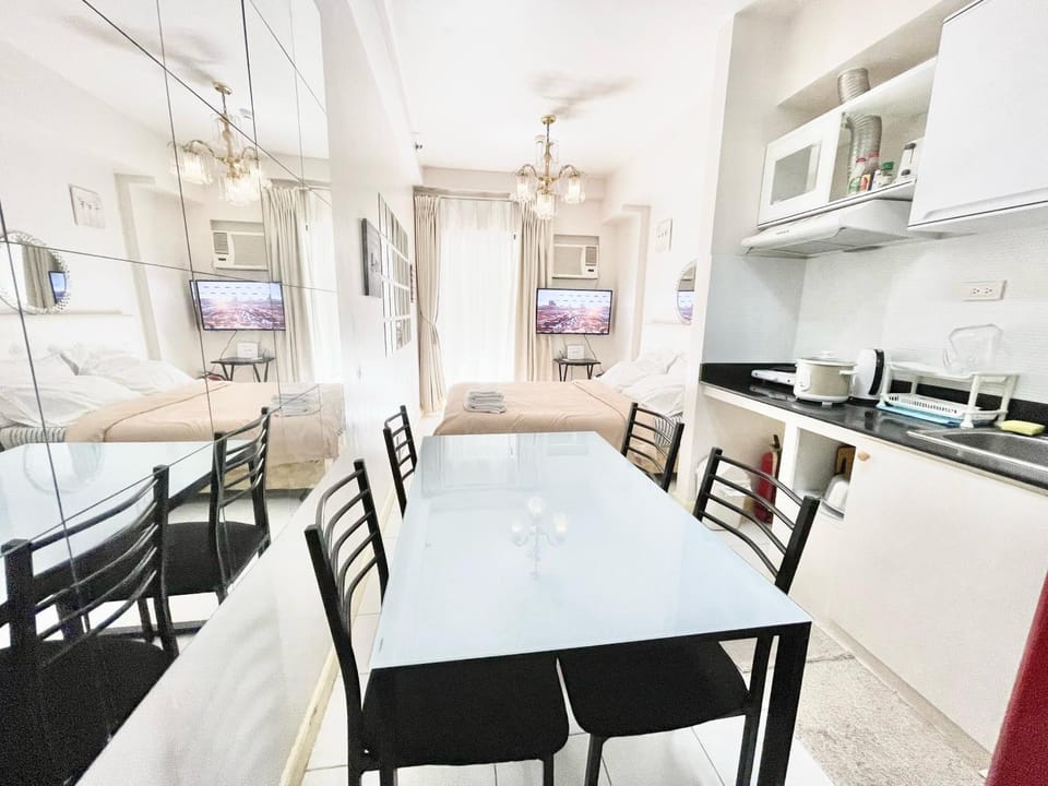 Dining area, Bedroom, Dinner, kitchen
