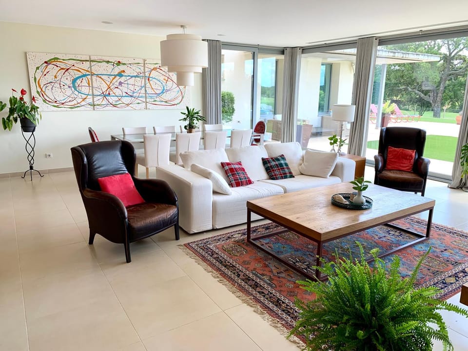 Living room, Dining area, Garden view