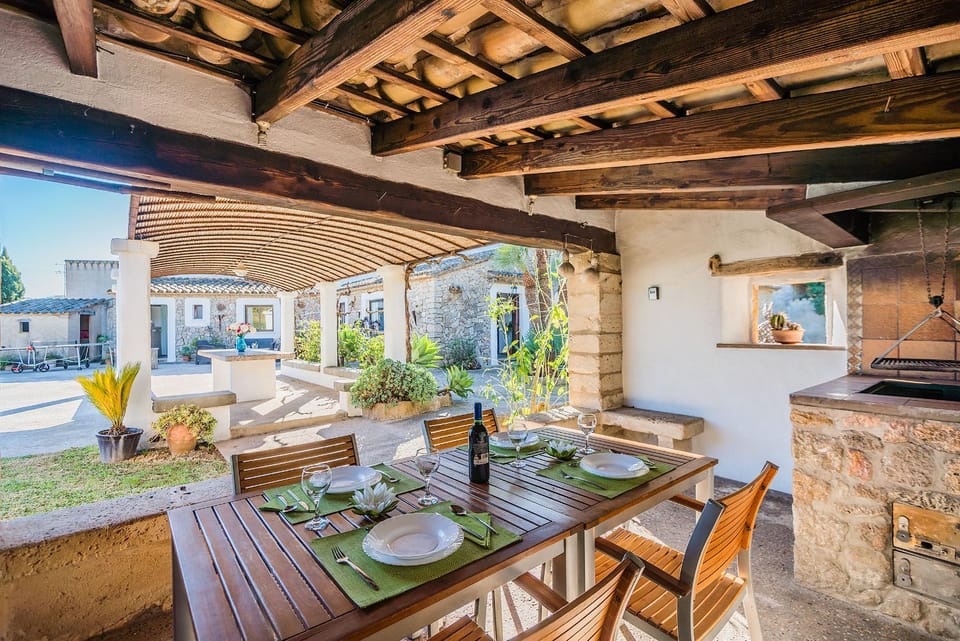 BBQ facilities, Balcony/Terrace