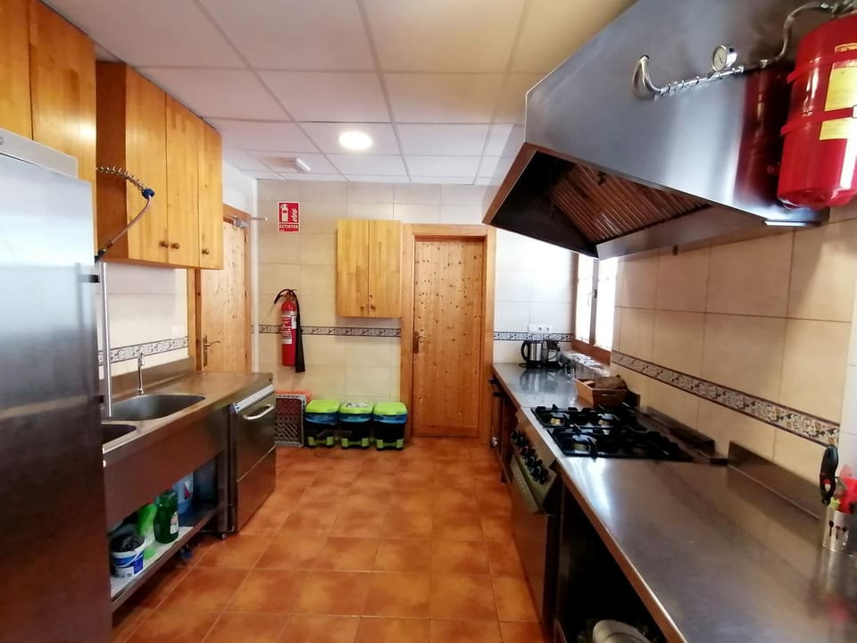 Communal kitchen, kitchen