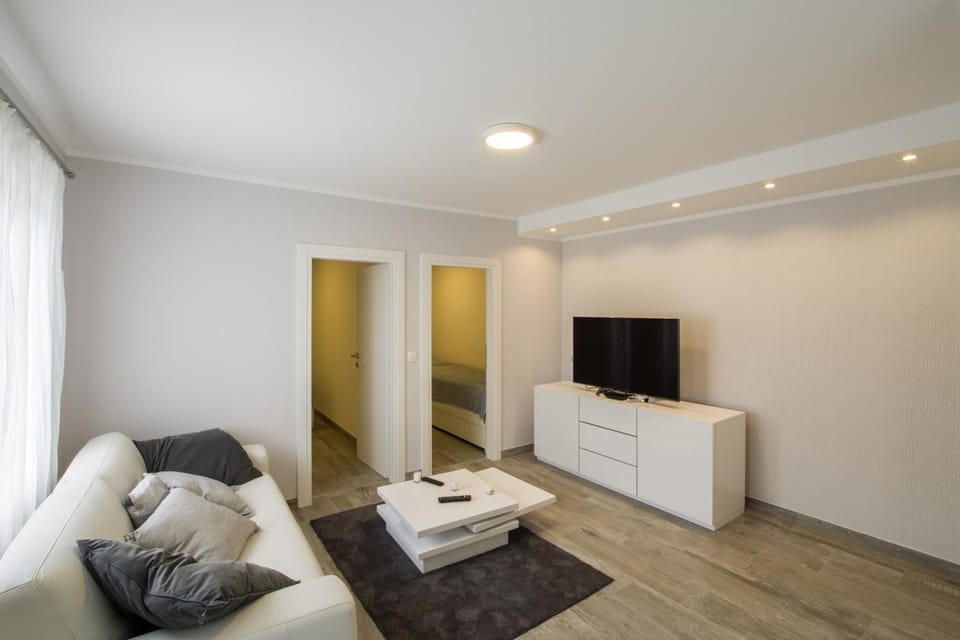 Mare Apartment in Šibenik-Knin County, Croatia