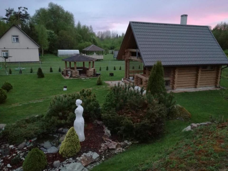 Rähni Guesthouse Lake Peipsi House in Estonia