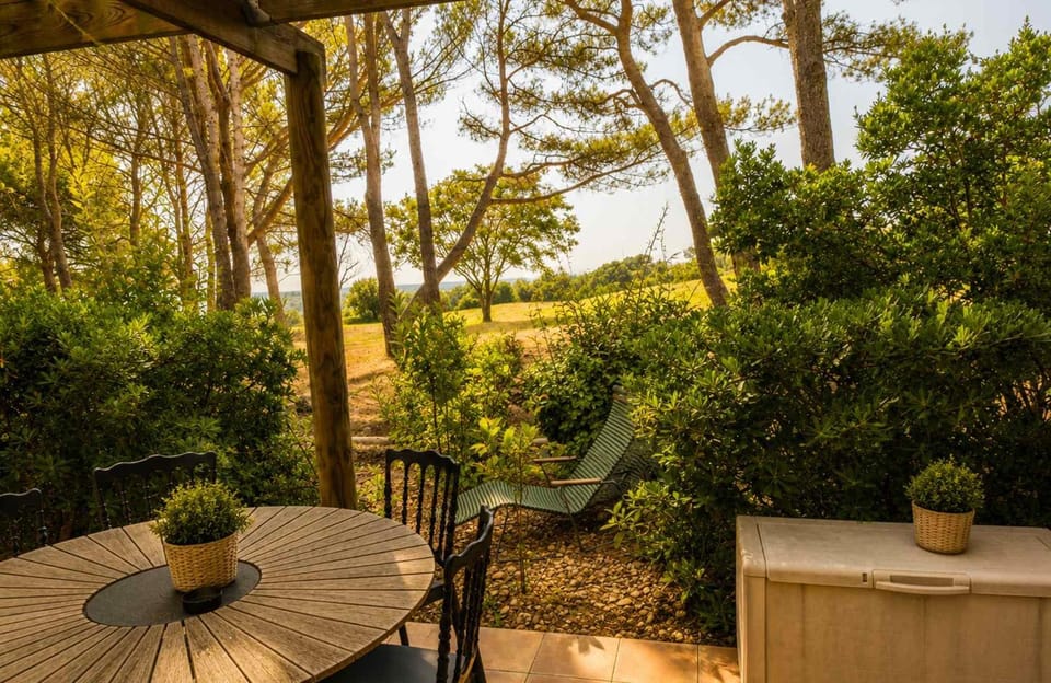 Madame Vacances Domaine du Provence Country Club Service Premium Apartment hotel in L'Isle-sur-la-Sorgue