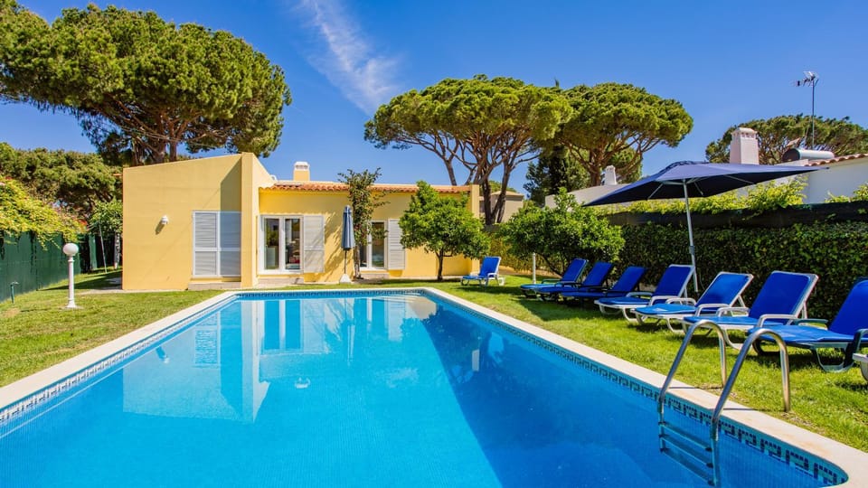 Garden, Swimming pool