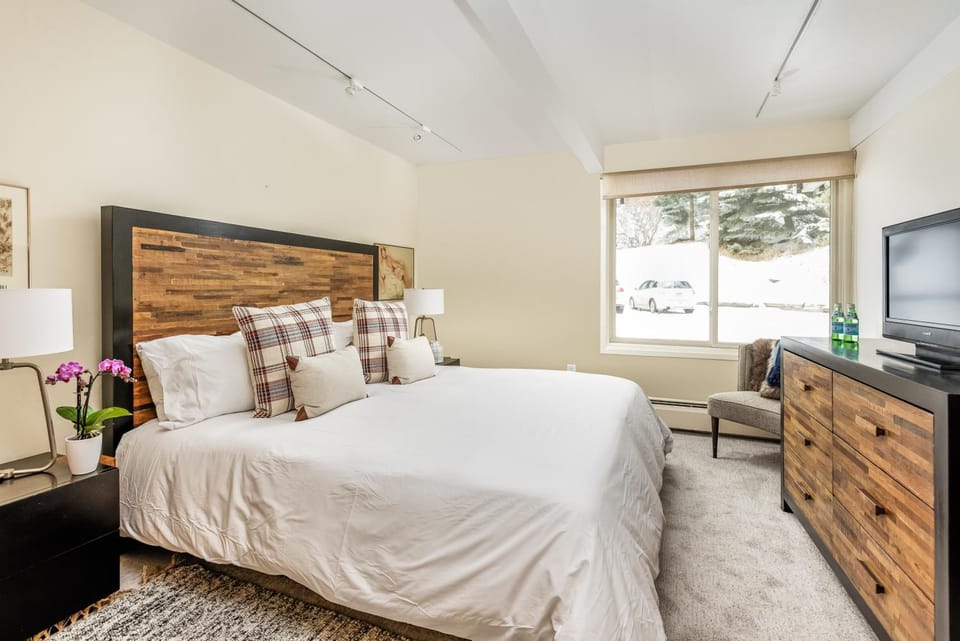 Aspen Alps Apartment #206 Apartment in Aspen