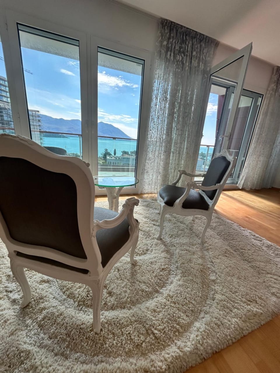 Apartments Krug Apartment in Budva