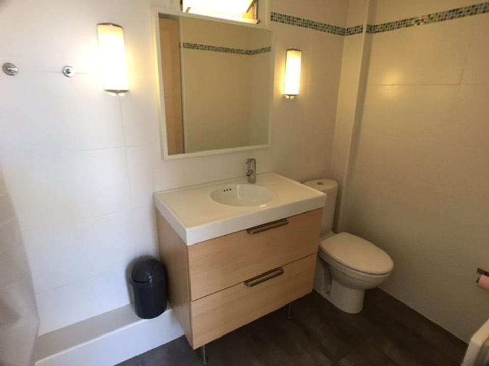 Appartement climatisé pour 6 à Port Leucate, proche plage, parking privé, tout équipé, refait à neuf - FR-1-81-428 Apartment in Leucate