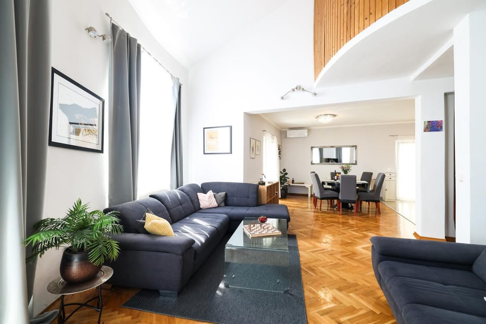 Anić House Apartment in Zadar