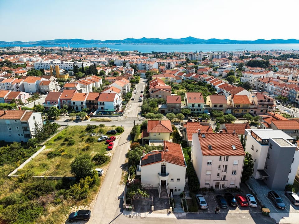 Anić House Apartment in Zadar