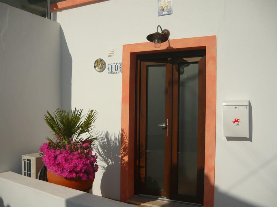 Casa do Gato House in Ferragudo