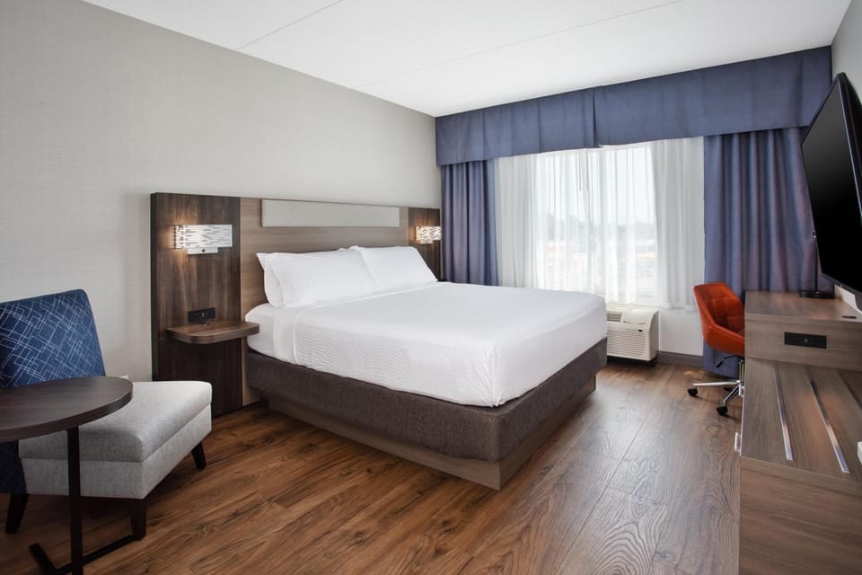 Holiday Inn Express Kingston Central by IHG Hotel in Kingston