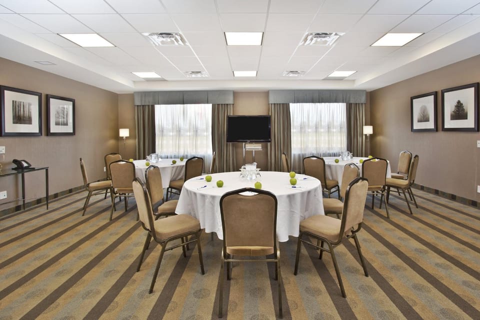Meeting/conference room