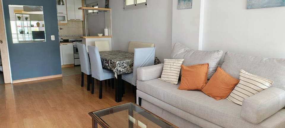 Luminoso monoambiente en Recoleta Apartment in Buenos Aires