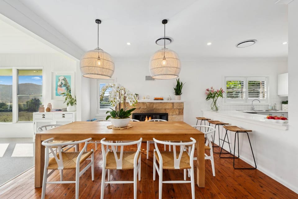 Living room, Dining area, kitchen