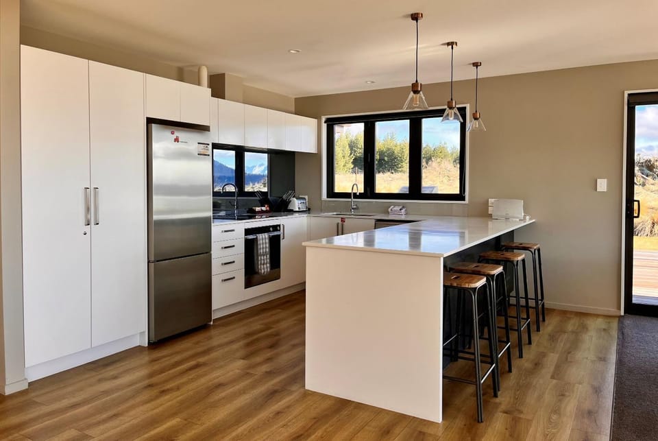 Seating area, oven, stove, kitchen