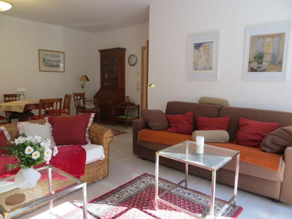 Weisses-Haus-am-Kurpark-Fewo-Gartenblick Apartment in Quedlinburg